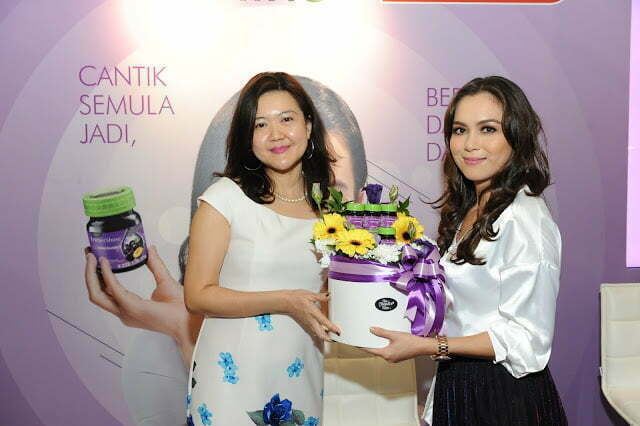 Duta BRAND’S® InnerShine® Prune Essence Terbaru Ialah Siti Saleha