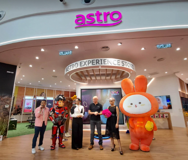 ASTRO EXPERIENCE STORE