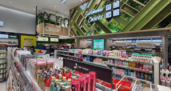 1ST GREENER CONCEPT STORE