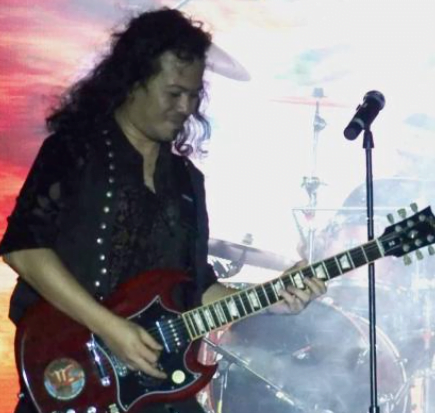 KONSERT TUJUH VIBRATO GITAR