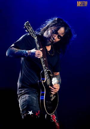 KONSERT TUJUH VIBRATO GITAR