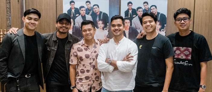 A NIGHT WITH ALIF SATAR & THE LOCOS WITH ANGGI MARITO