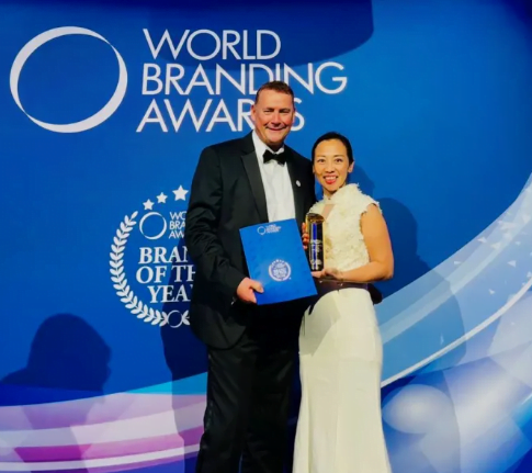 ANUGERAH PENJENAMAAN DUNIA 2023 DIMENANGI OLEH SPRITZER