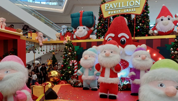 SANTA’S BIG CHRISTMAS CELEBRATION AT PAVILION BUKIT JALIL