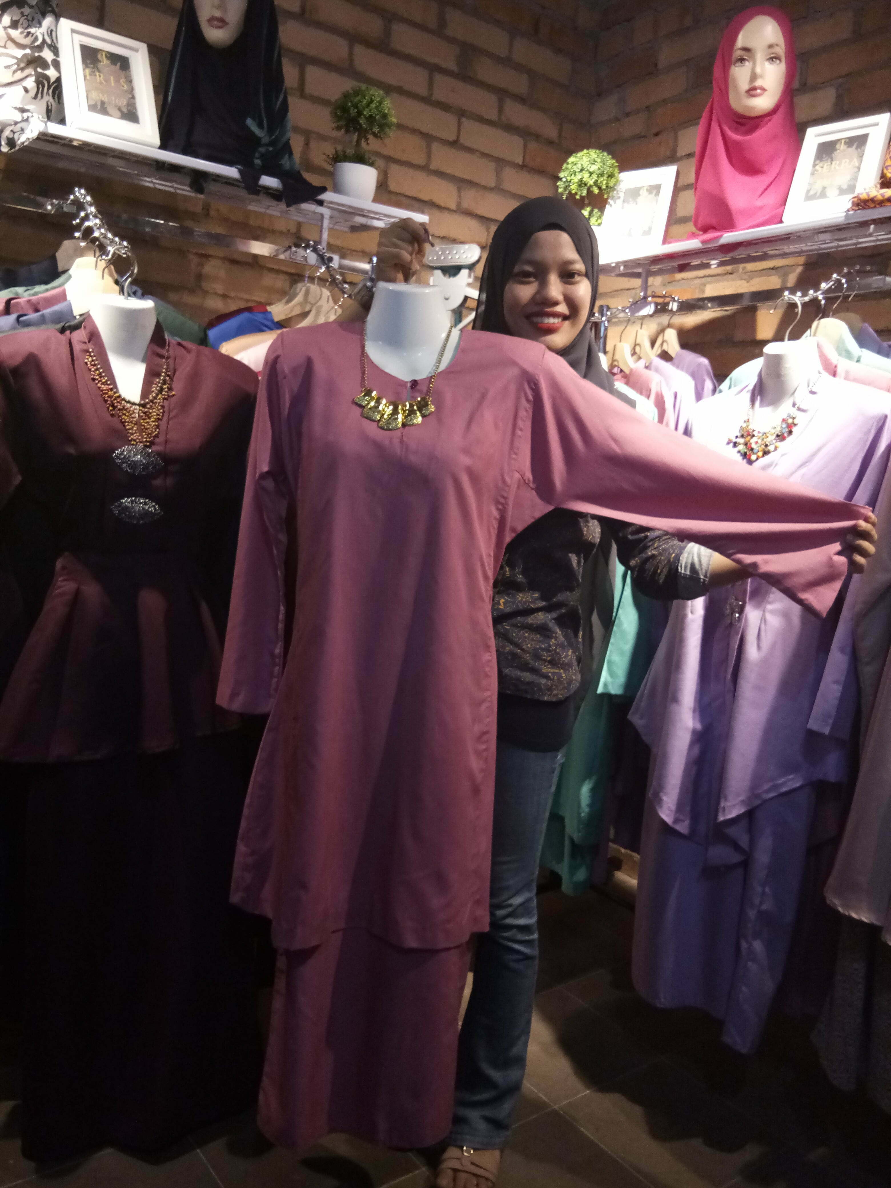 CahayaTaj Bakal Menyerikan Aidilfitri 2017 Anda Dengan Koleksi .....