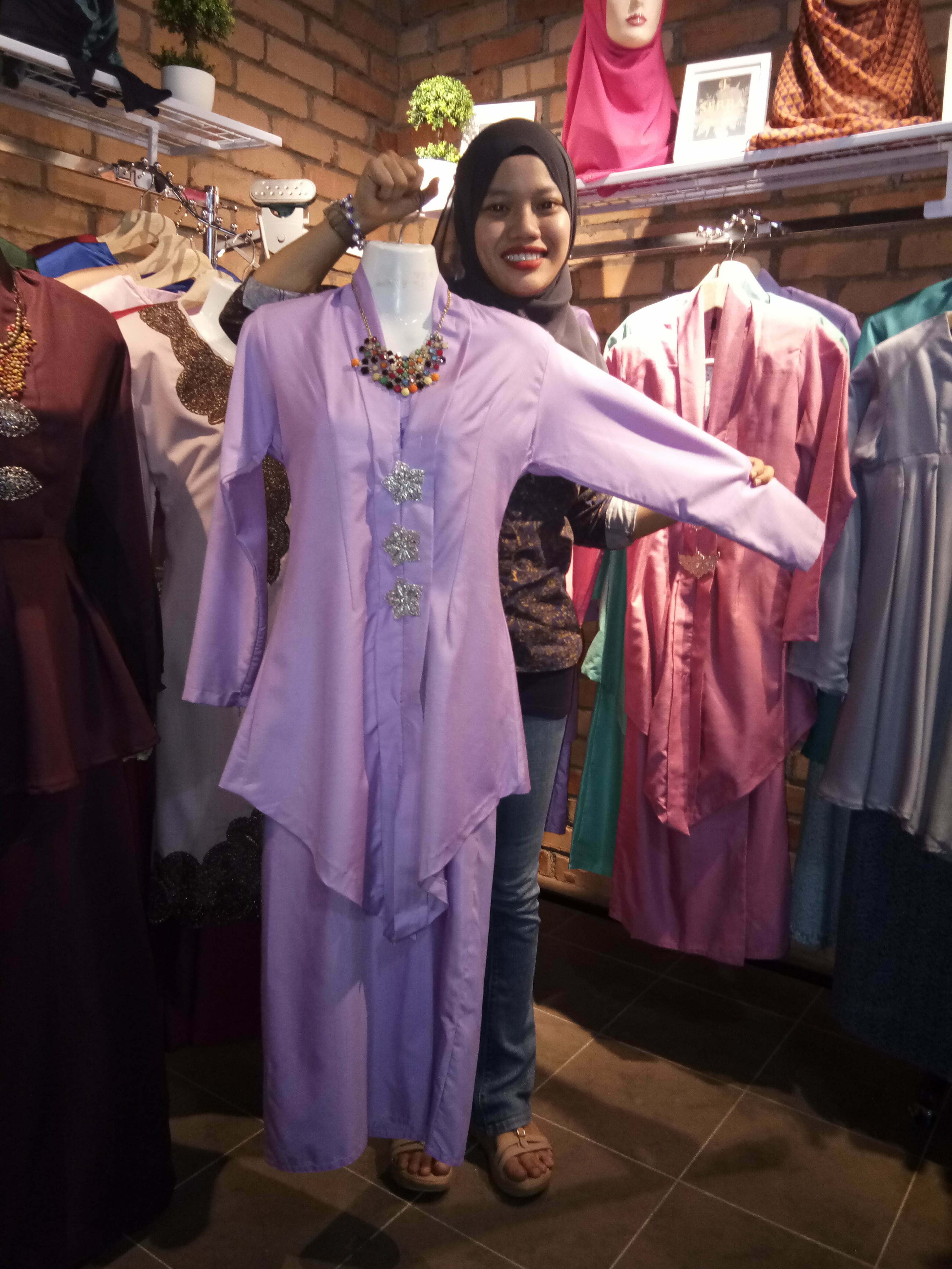 CahayaTaj Bakal Menyerikan Aidilfitri 2017 Anda Dengan Koleksi .....