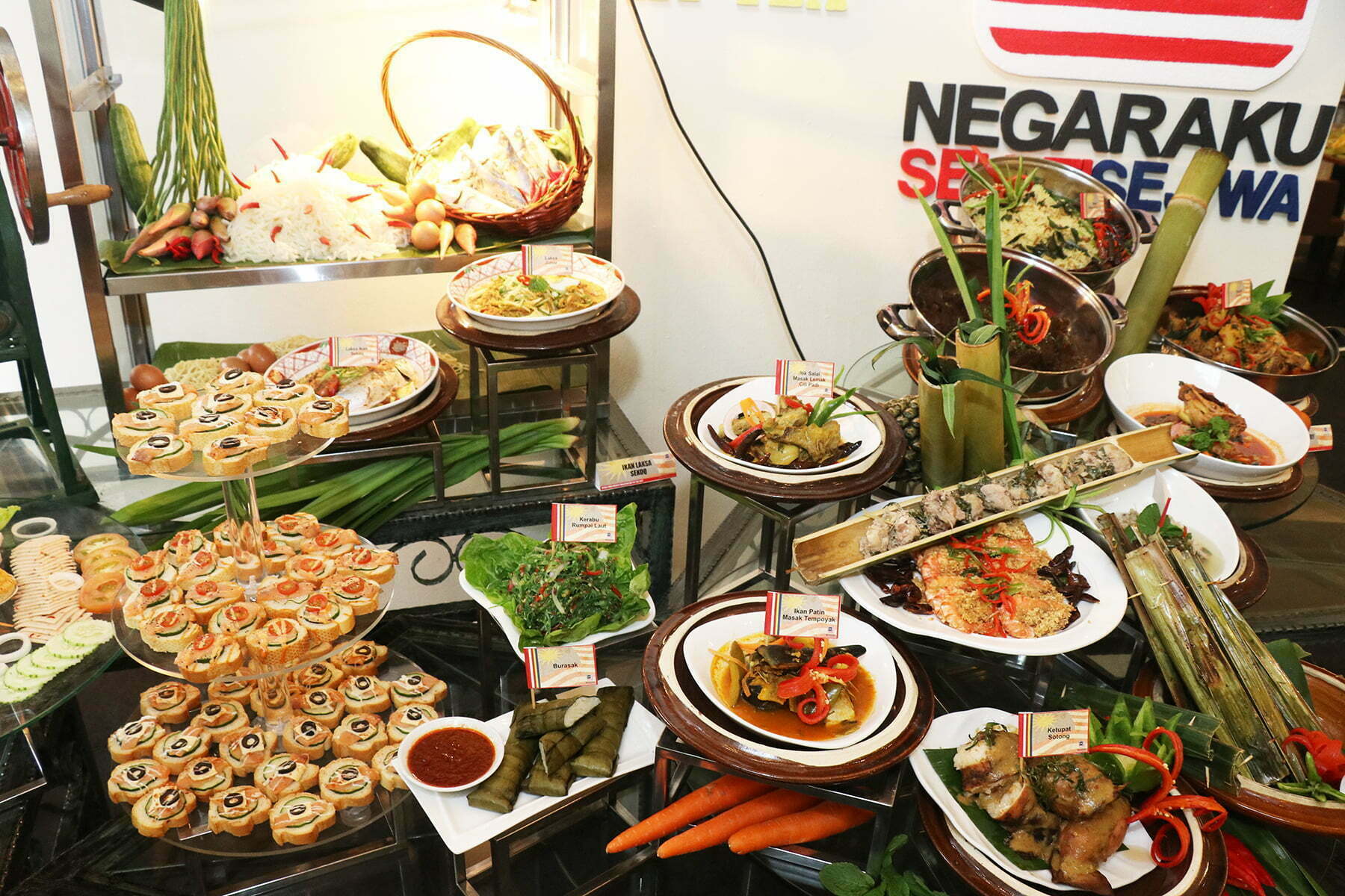 Hi-Tea Hari Malaysia @Royale Songket Rest,Grand Bluewave Shah Alam