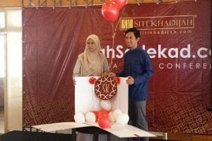 Telekung Siti Khadijah