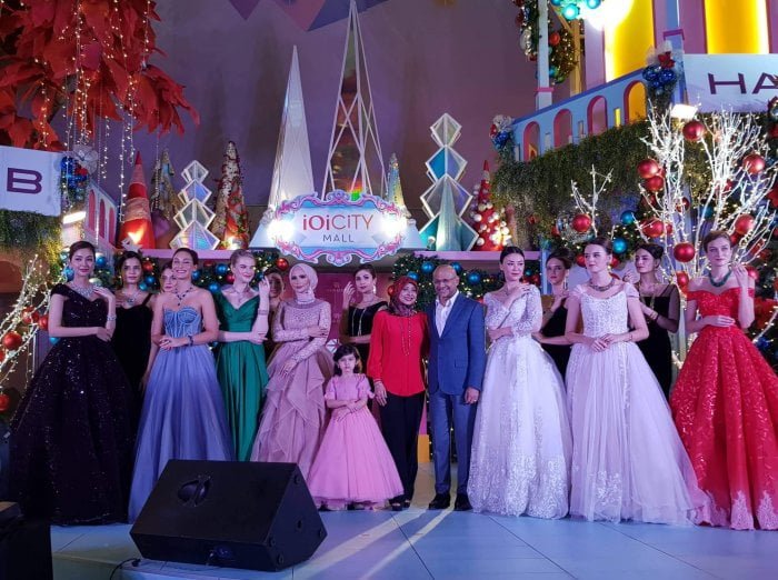 Festival Batu Permata Habib Bertemakan Magical Holiday Festivity