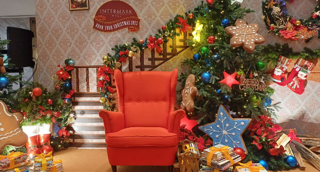 BOOK YOUR CHRISTMAS AT INTERMARK MALL