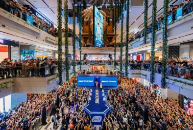 CHA EUN-WOO RASMI CAWANGAN SKECHERS DI THE EXCHANGE TRX
