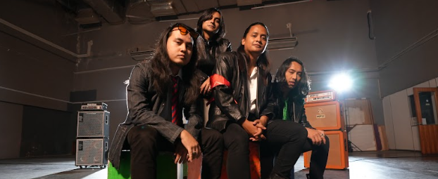 MADAM PERTARUHKAN ‘MERINDU’