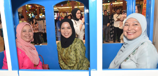 KARNIVAL MERIAHNYA RAYA BERSAMA PKNS