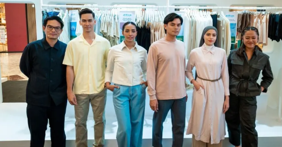 BALIK RAYA IN COMFORT WITH UNIQLO LIFEWEAR COLLECTIONS