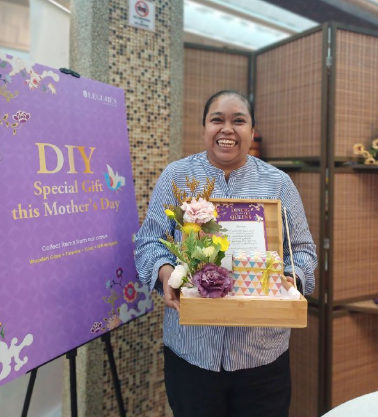 DINING WITH THE QUEENS: LEGUMES