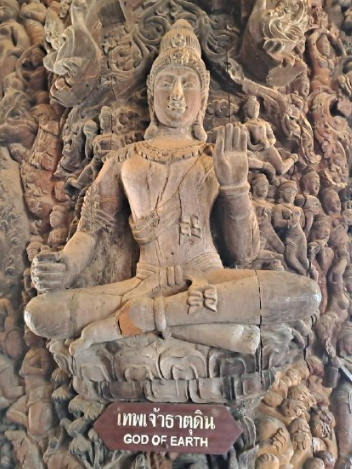 THE SANCTUARY OF TRUTH PATTAYA