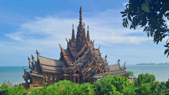 THE SANCTUARY OF TRUTH PATTAYA