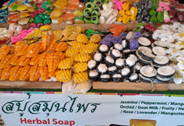 PATTAYA FLOATING MARKET