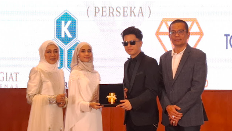 PERSEKA ANJUR PERTANDINGAN AIR TANGAN EMAS