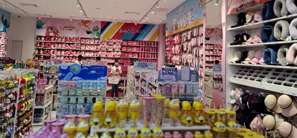 ZANMANG LOOPY ANTARA TARIKAN DI MINISO PAVILION KL
