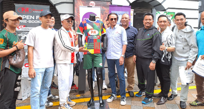 KARYAWAN FOOTBALL CLUB & PELANCARAN JERSI