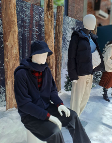 UNIQLO 2024 FALL/WINTER COLLECTION