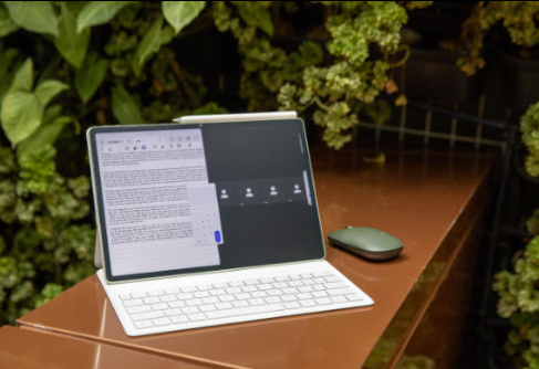 HUAWEI MATEPAD 12 X: PORTABLE PC-LEVEL