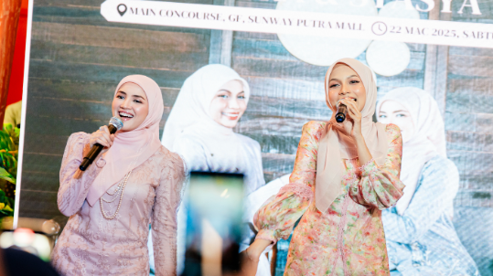 LAGU 'RAYA PUM PANG'