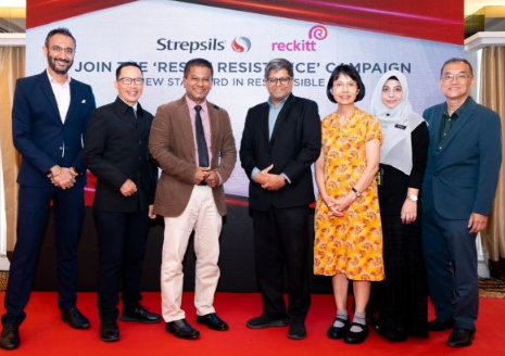 ‘RESIST RESISTANCE’ OLEH STREPSILS