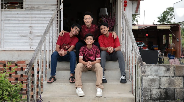 ABAH SAYA UNCLE MIKE