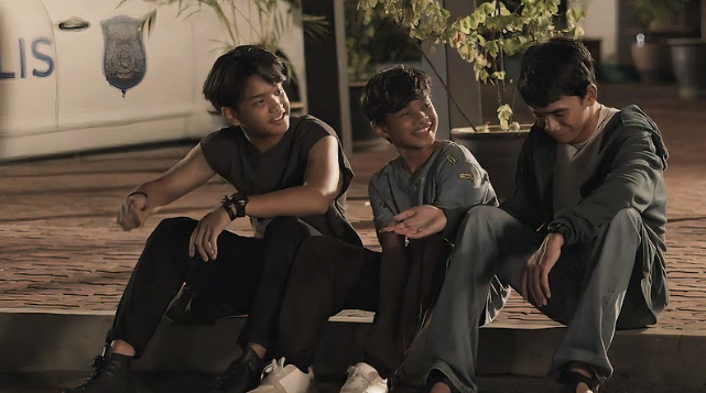 ABAH SAYA UNCLE MIKE