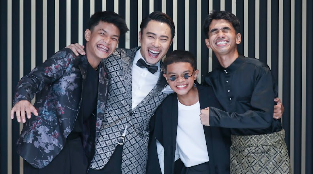 ABAH SAYA UNCLE MIKE