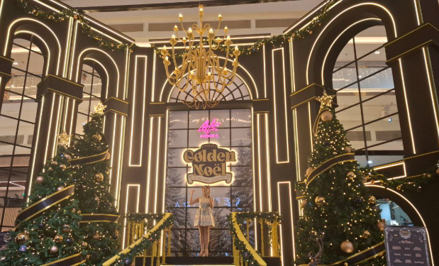 GOLDEN NOEL - WORLD OF LUXURY