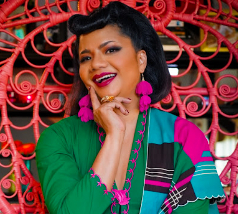 USHERA LANCAR WARNA WARNI HARI RAYA