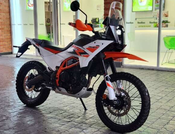 KTM 390