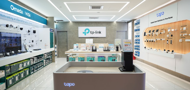TP-LINK LANCAR KEDAI FLAGSHIP PERTAMA