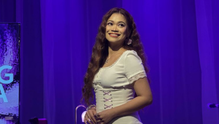 B. Dari Teater Ke Muzik, Fiza Thomas Tampil Dengan 4 Karya Dalam ‘Rayakan Dia’