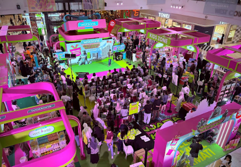GANJARAN RAKSASA WATSONS CLUB