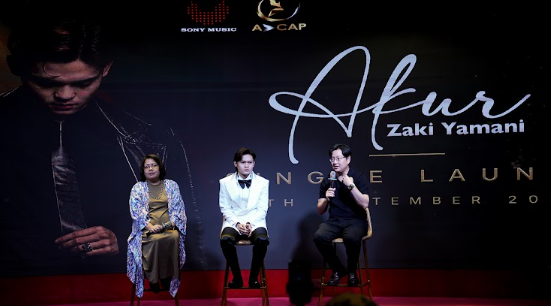 Zaki Yamani Lancar “Akur” – Lagu Tentang Belajar Melepaskan
